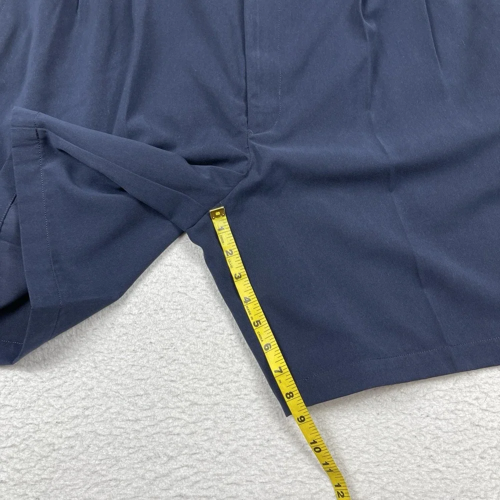 Tommy Hilfiger Shorts Mens 40 Blue Pleated Casual‎ Travel Golf Vacation Preppy